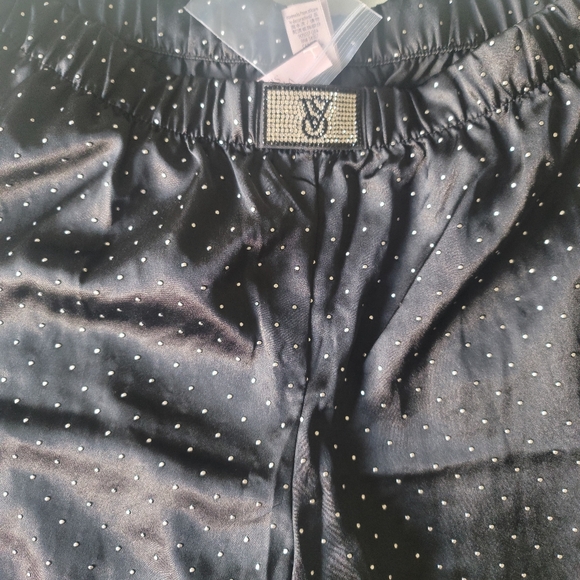 Victoria’s Secret Dew Drop Satin Long Pajama Set Medium - Short NWT - Picture 6 of 7